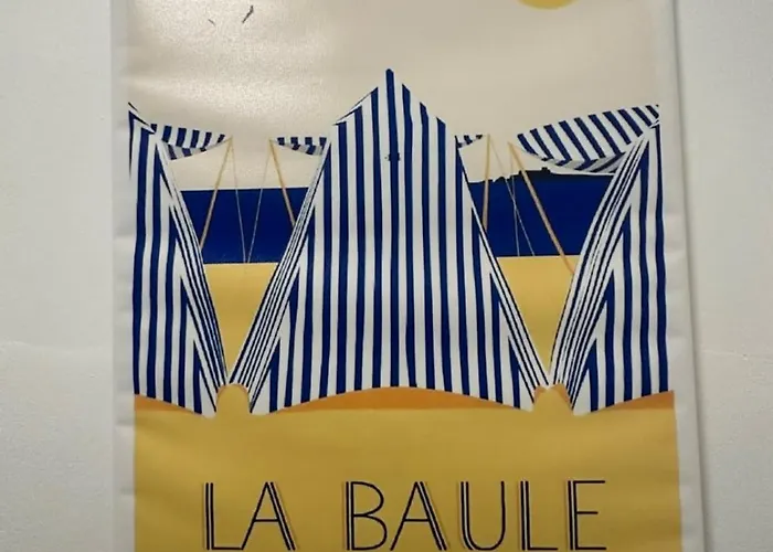 With Balcony - 2 Min And Aquabaule דירה